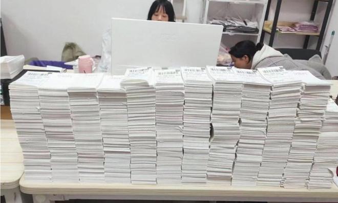 淘特產業帶活力復蘇 七成工廠提前開工，萬余淘工廠文具備戰“開學季”